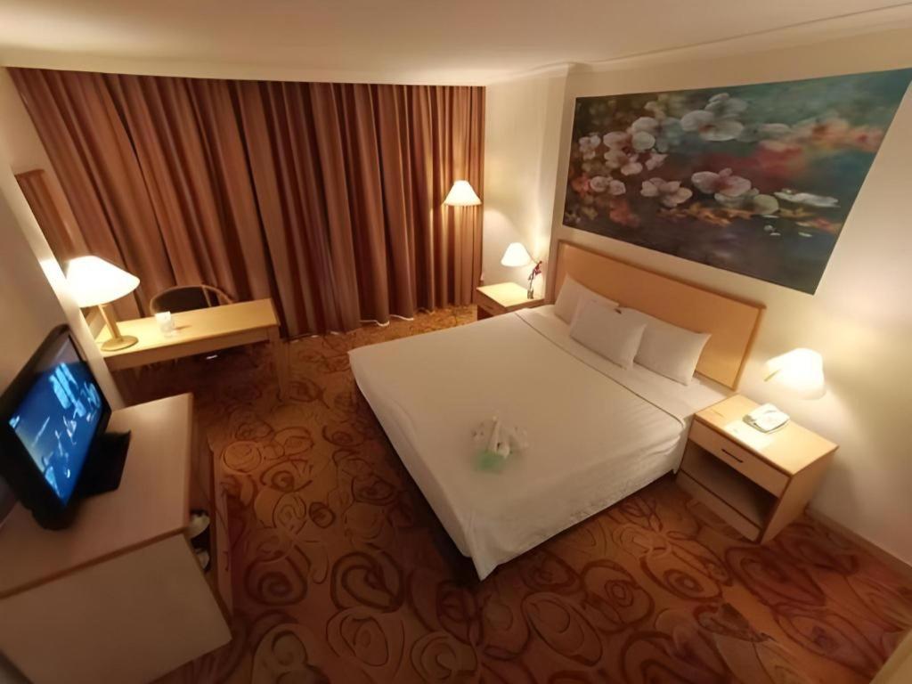 The Orchid Hotel Sibu Exterior foto